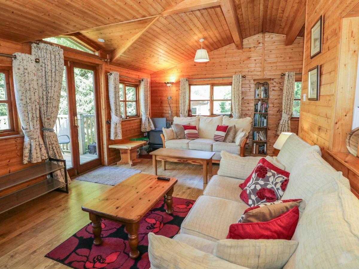 Striding Edge Villa วินเดอร์เมียร์ ภายนอก รูปภาพ